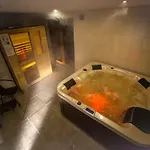 Izbica Parking, Jacuzzi, Sauna Gratis 3*