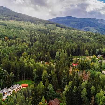Bed & Breakfast Izbica Parking, Jacuzzi, Sauna Gratis Karpacz