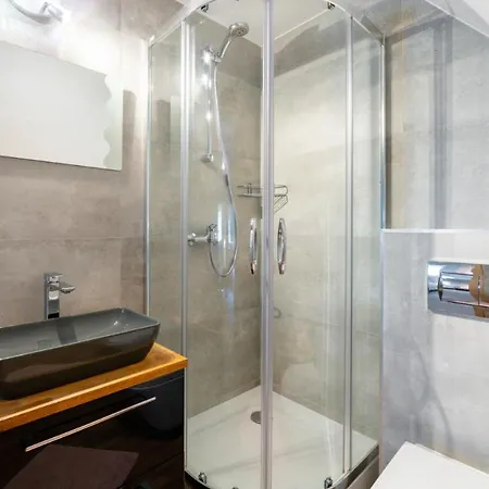 Izbica Parking, Jacuzzi, Sauna Gratis 4* Karpacz