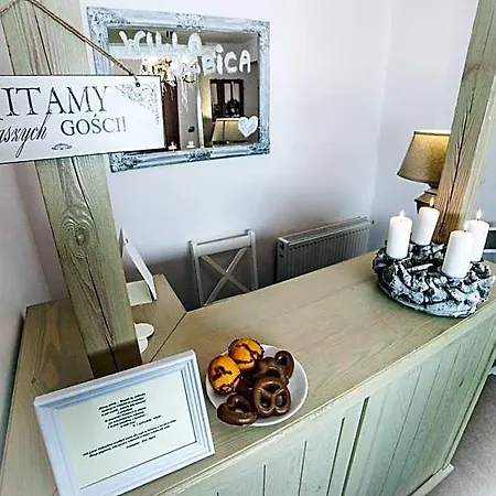 Alojamento de Acomodação e Pequeno-almoço Izbica Parking, Jacuzzi, Sauna Gratis 4*