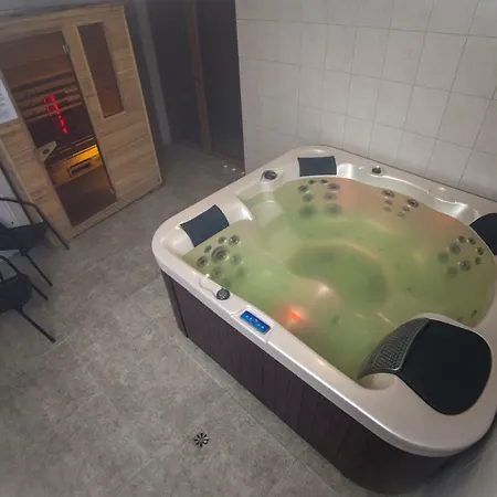Izbica Parking, Jacuzzi, Sauna Gratis 4* Karpacz