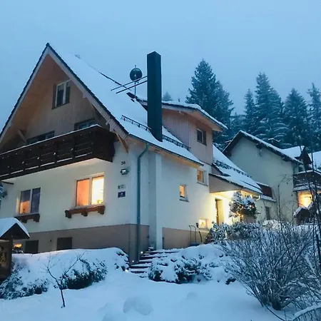 Izbica 住宿加早餐酒店 4*